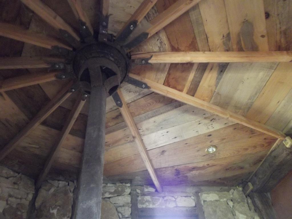 Gites Des 3 Vallees Salignac Eyvigues Экстерьер фото