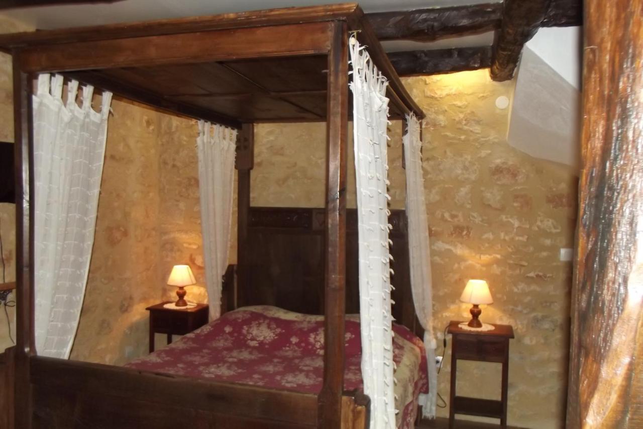 Gites Des 3 Vallees Salignac Eyvigues Экстерьер фото